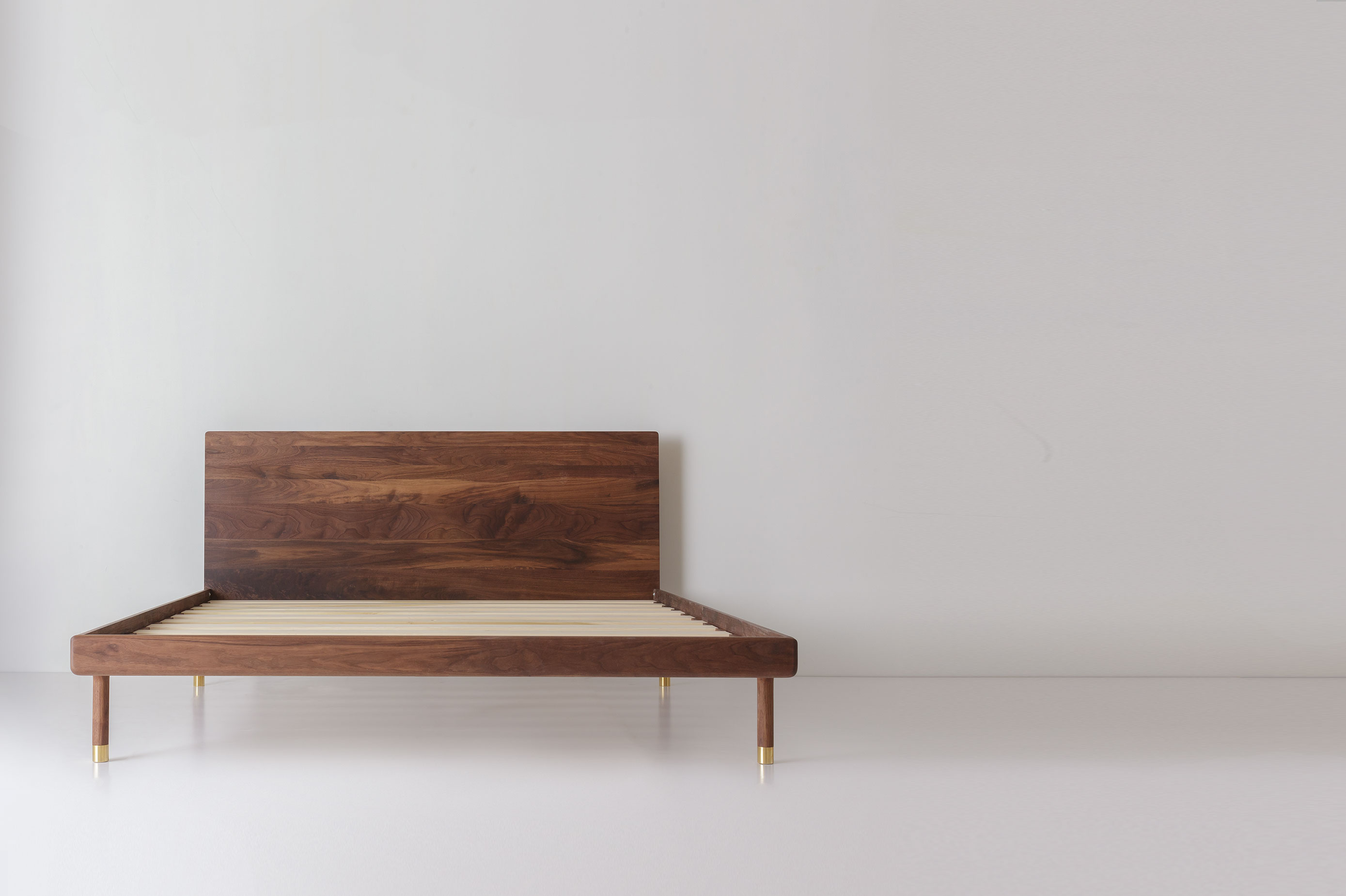 Simple Bed Walnut